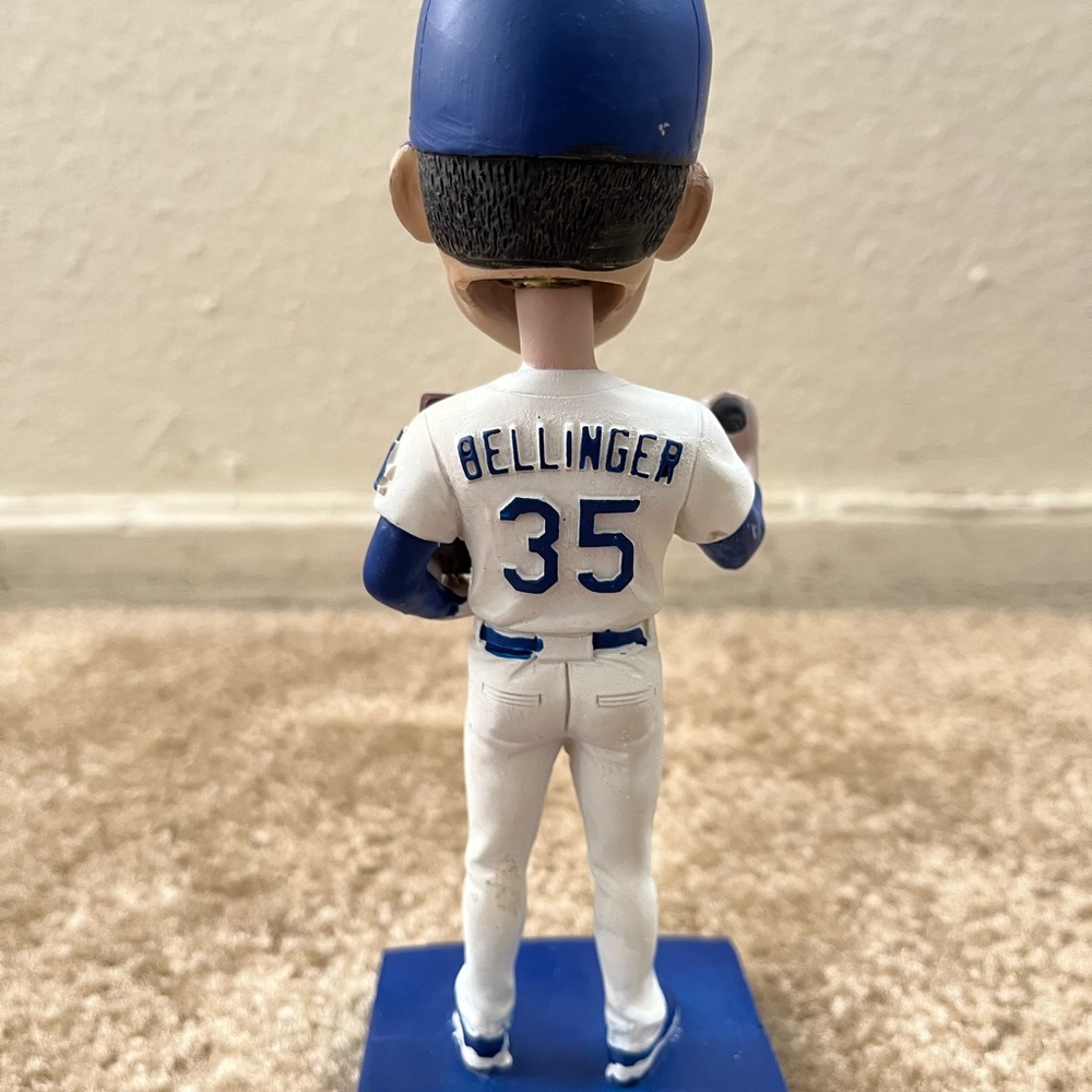 Bobblehead - Picture 9 of 16